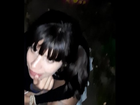 ❤️ A pénisz feldagadt az utcán egy cukorkáért cserébe. ❤️❌ Szuper pornó at hu.mycomicsxxx.ru